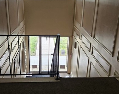 10s771 Clarendon Hills Road - Photo Thumbnail 17