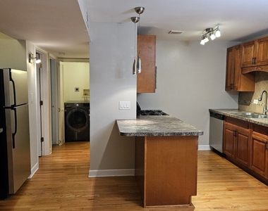 10s771 Clarendon Hills Road - Photo Thumbnail 8