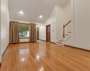 663 Acadia Bay - Photo Thumbnail 4