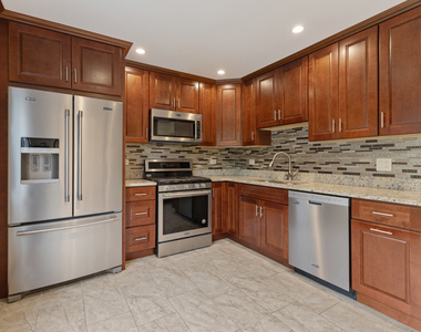 663 Acadia Bay - Photo Thumbnail 9