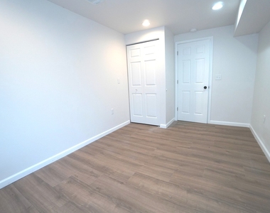 5801 Juniper Avenue - Photo Thumbnail 23