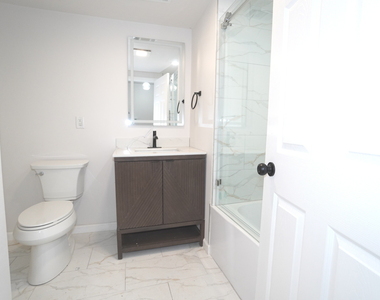 5801 Juniper Avenue - Photo Thumbnail 16