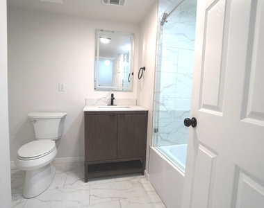 5801 Juniper Avenue - Photo Thumbnail 17
