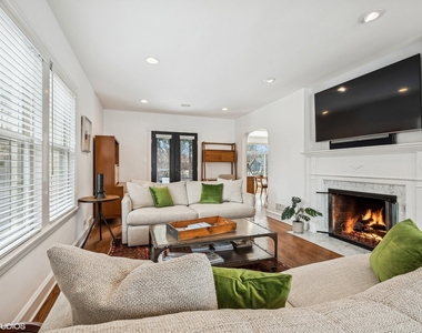 1754 Grove Street - Photo Thumbnail 4