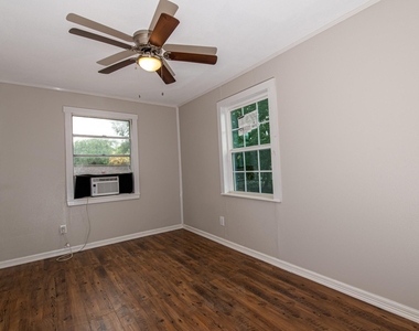 7110 Mchenry Street - Photo Thumbnail 4