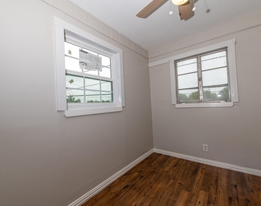 7110 Mchenry Street - Photo Thumbnail 5