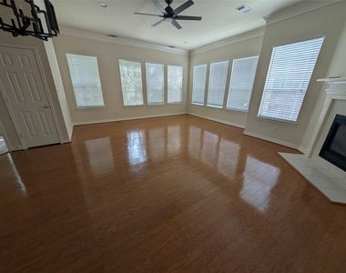5302 Blossom Street - Photo Thumbnail 19