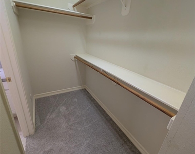 5302 Blossom Street - Photo Thumbnail 41