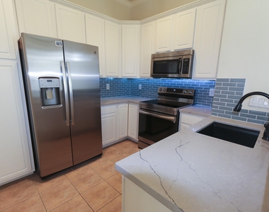 5302 Blossom Street - Photo Thumbnail 15