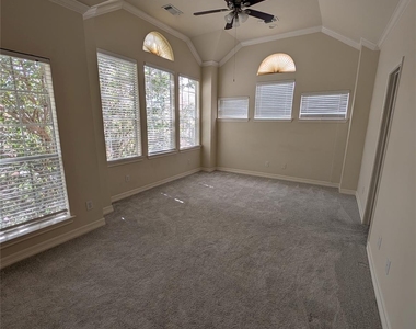 5302 Blossom Street - Photo Thumbnail 35