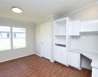 12767 Roy Harris Loop - Photo Thumbnail 19