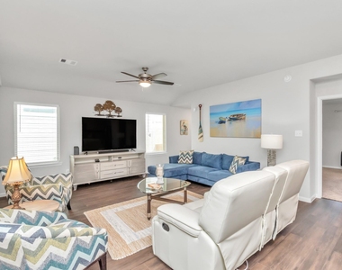 6842 Scarlet Sagebrush Street - Photo Thumbnail 6