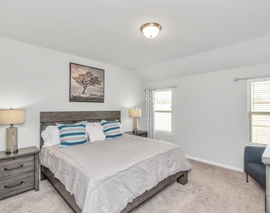 6842 Scarlet Sagebrush Street - Photo Thumbnail 16