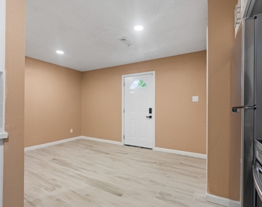 6711 Biggs Court - Photo Thumbnail 8