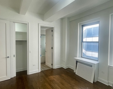  West 55th Street - Photo Thumbnail 5