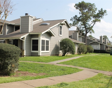12205 Sandpiper Drive - Photo Thumbnail 2