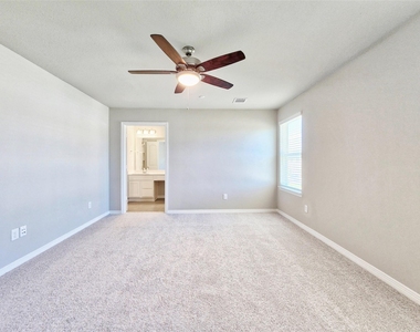 8002 Scanlan Trace - Photo Thumbnail 16
