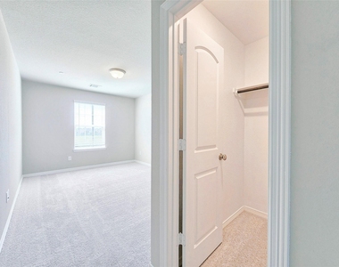 8002 Scanlan Trace - Photo Thumbnail 13