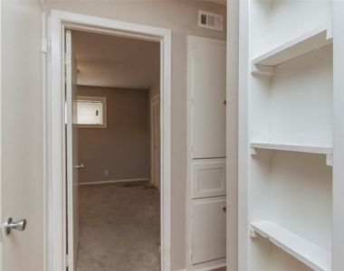 1401 Kipling - Photo Thumbnail 9