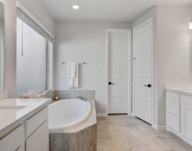 4438 Peloton Road - Photo Thumbnail 12
