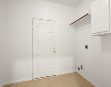 198 N Wimberly Way - Photo Thumbnail 16