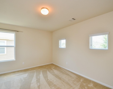 12506 Greencanyon Drive - Photo Thumbnail 16