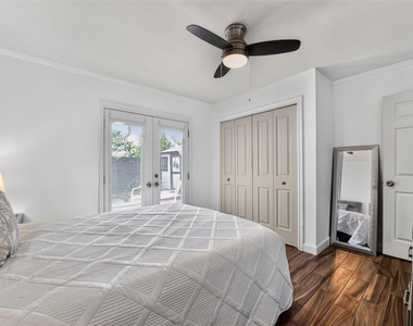 4923 Parkland Street - Photo Thumbnail 5