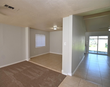 4615 Fitzwater Drive - Photo Thumbnail 2