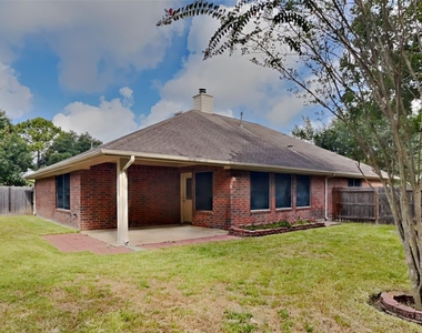 16442 Redbud Berry Lane - Photo Thumbnail 19