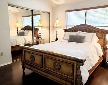 2711 Grants Lake Boulevard - Photo Thumbnail 6