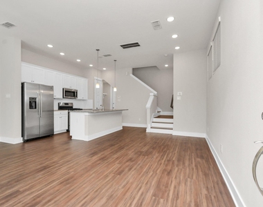 755 Strawberry Pines Court - Photo Thumbnail 6
