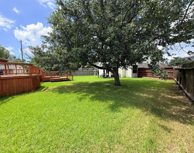118 Highland Street - Photo Thumbnail 16