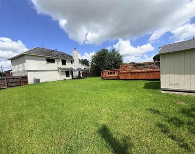 118 Highland Street - Photo Thumbnail 15