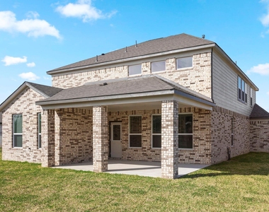 32407 Hamilton Crest Court - Photo Thumbnail 39