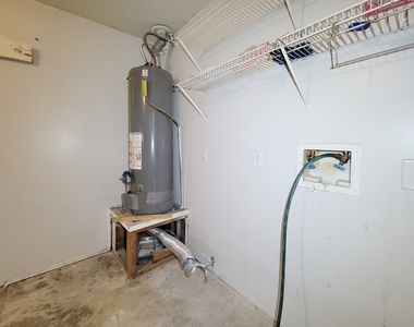 5222 Beaverhill Drive - Photo Thumbnail 23
