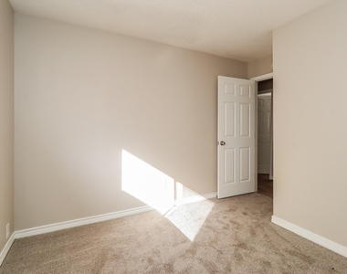 23903 Lestergate Drive - Photo Thumbnail 11