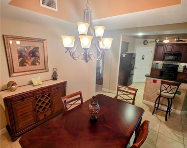 10637 Pelican Preserve Boulevard - Photo Thumbnail 12