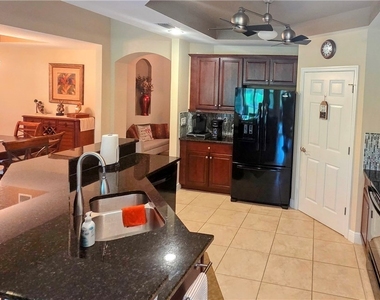 10637 Pelican Preserve Boulevard - Photo Thumbnail 5
