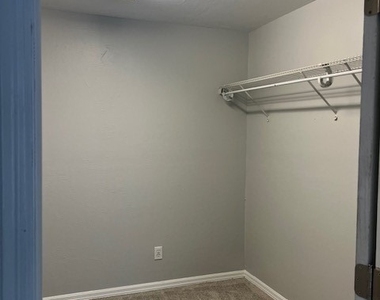 18397 Sunflower Road - Photo Thumbnail 18