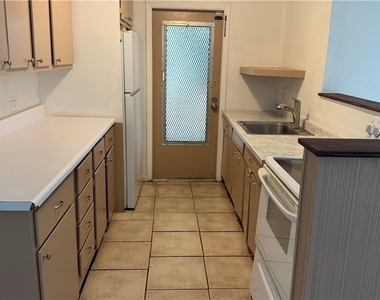 2305 Elkcam Boulevard - Photo Thumbnail 3