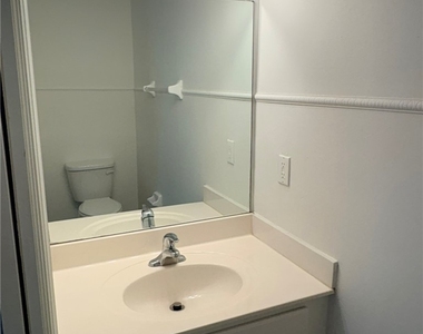 8079 Pacific Beach Drive - Photo Thumbnail 12