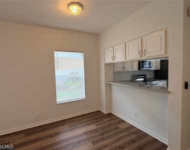 8079 Pacific Beach Drive - Photo Thumbnail 3