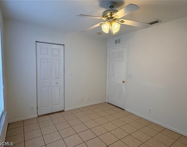 8079 Pacific Beach Drive - Photo Thumbnail 21