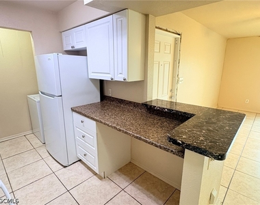 2937 Winkler Avenue - Photo Thumbnail 1