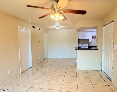 2937 Winkler Avenue - Photo Thumbnail 3