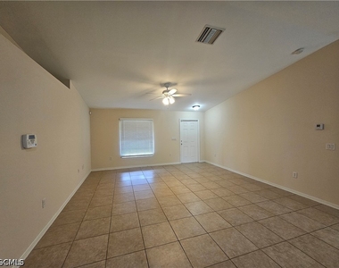 1116 Irving Avenue - Photo Thumbnail 2