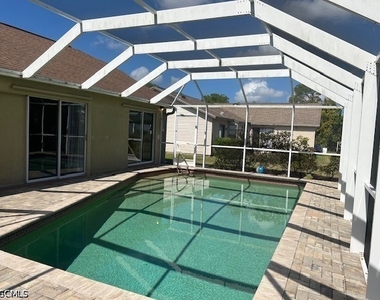 9794 Country Oaks Drive - Photo Thumbnail 14