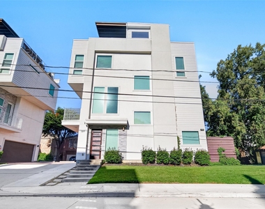 1317 Lakin Street - Photo Thumbnail 5