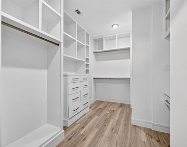 1317 Lakin Street - Photo Thumbnail 46