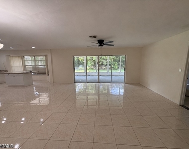138 Brookside Street - Photo Thumbnail 5